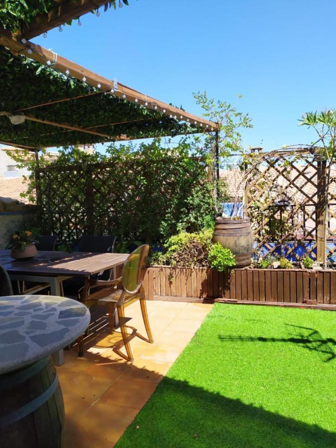 Casa Escosa Otel Albalate del Arzobispo Dış mekan fotoğraf