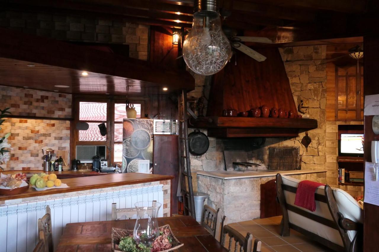Casa Escosa Otel Albalate del Arzobispo Dış mekan fotoğraf